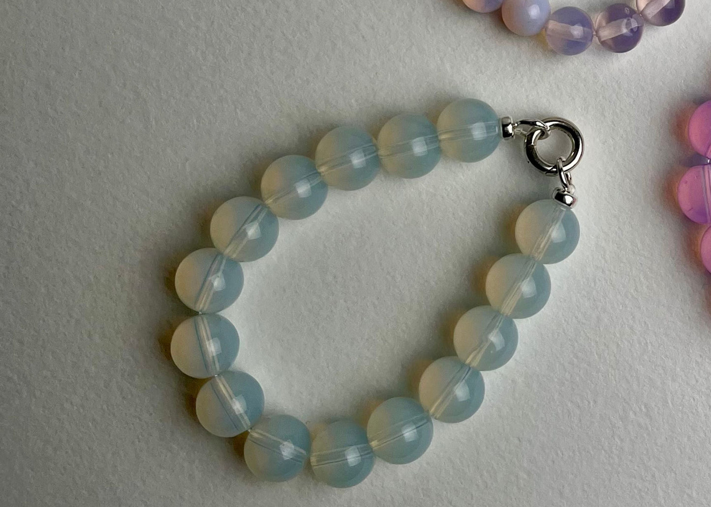 Ouranos - Bukamvilia | Opalite Beaded Chainlet