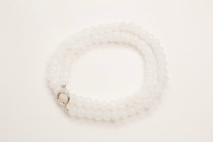 Glazed Glass | Glass Beaded Necklace - Jordbær Is